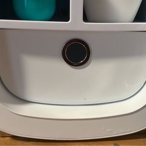 Makeup/Skin care Refrigerator